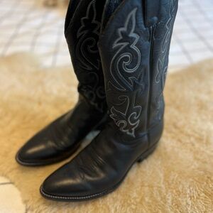 Justin Buck 13” Western Boots